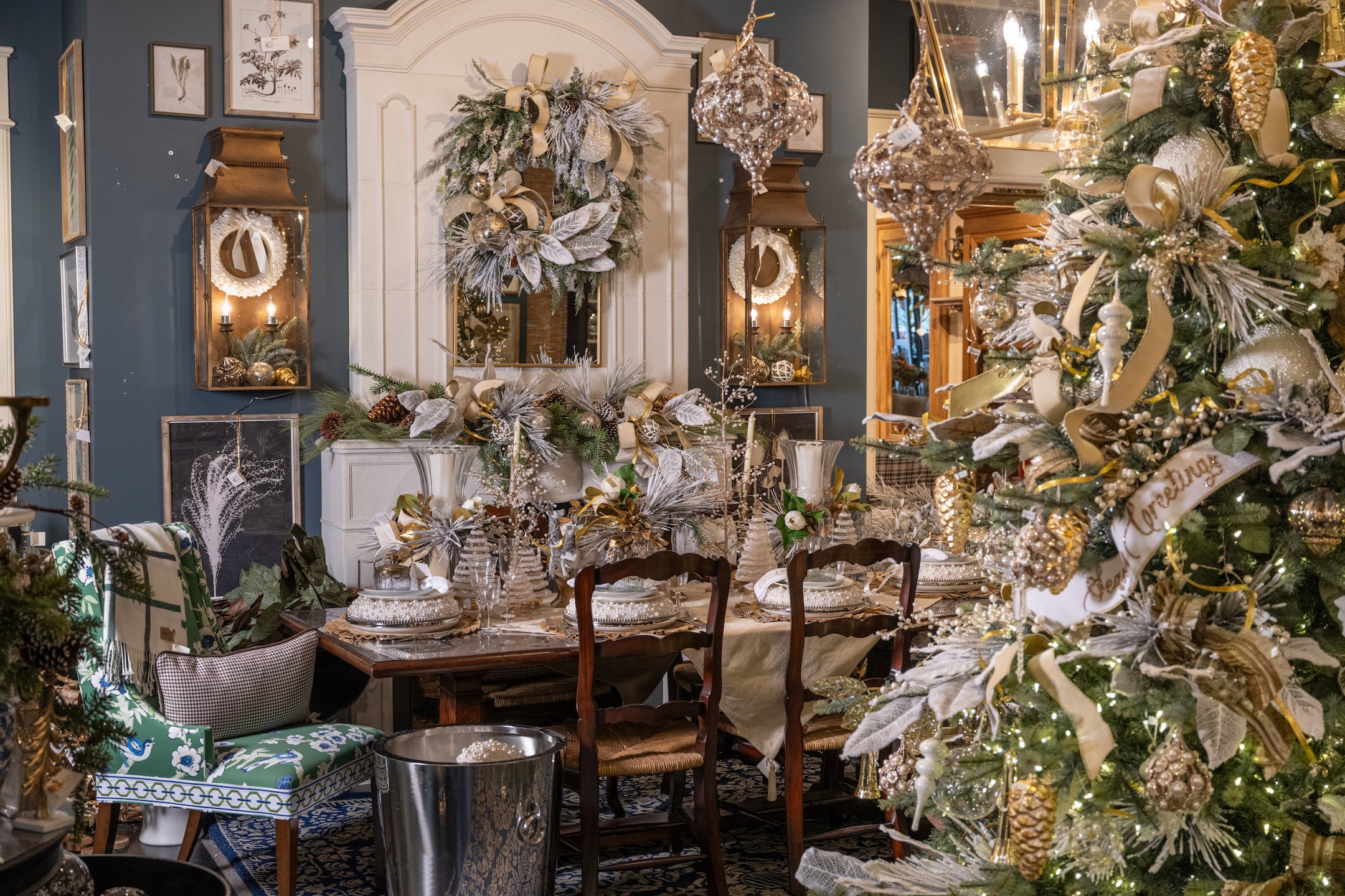 Gilded Traditional Christmas design