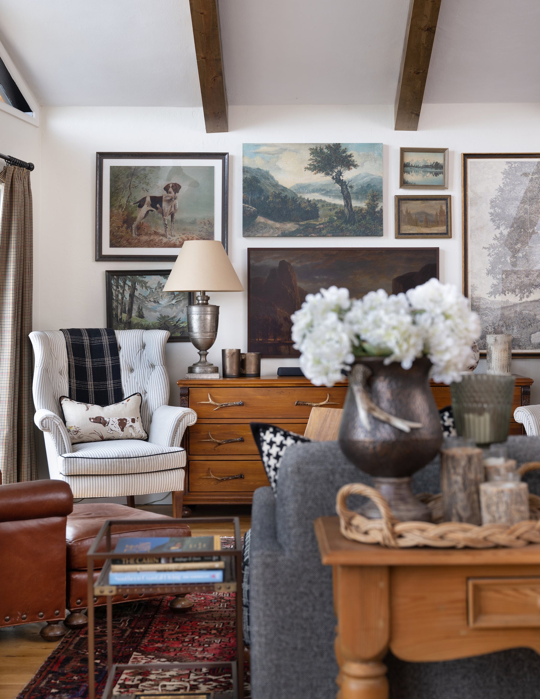 lakeside living room