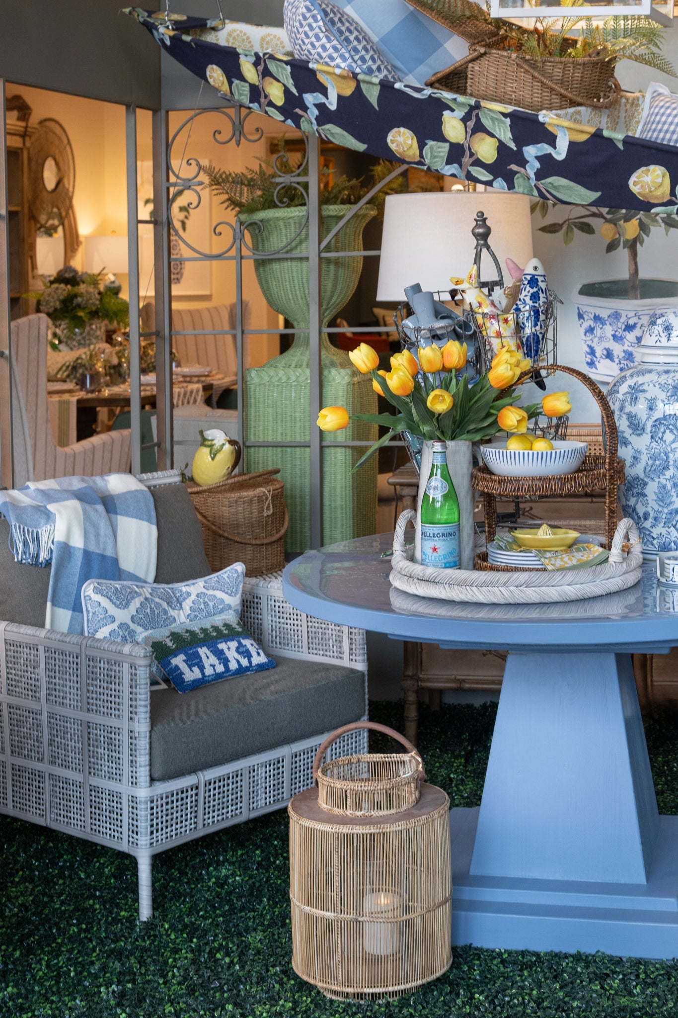 Set the Scene: Summer Entertaining Tips