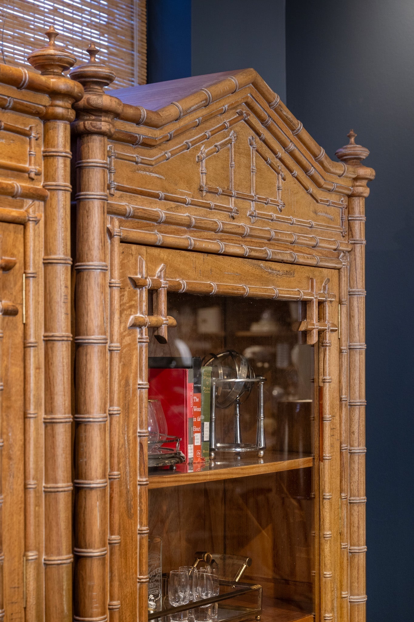 Wood Furniture That Warms Up a Room