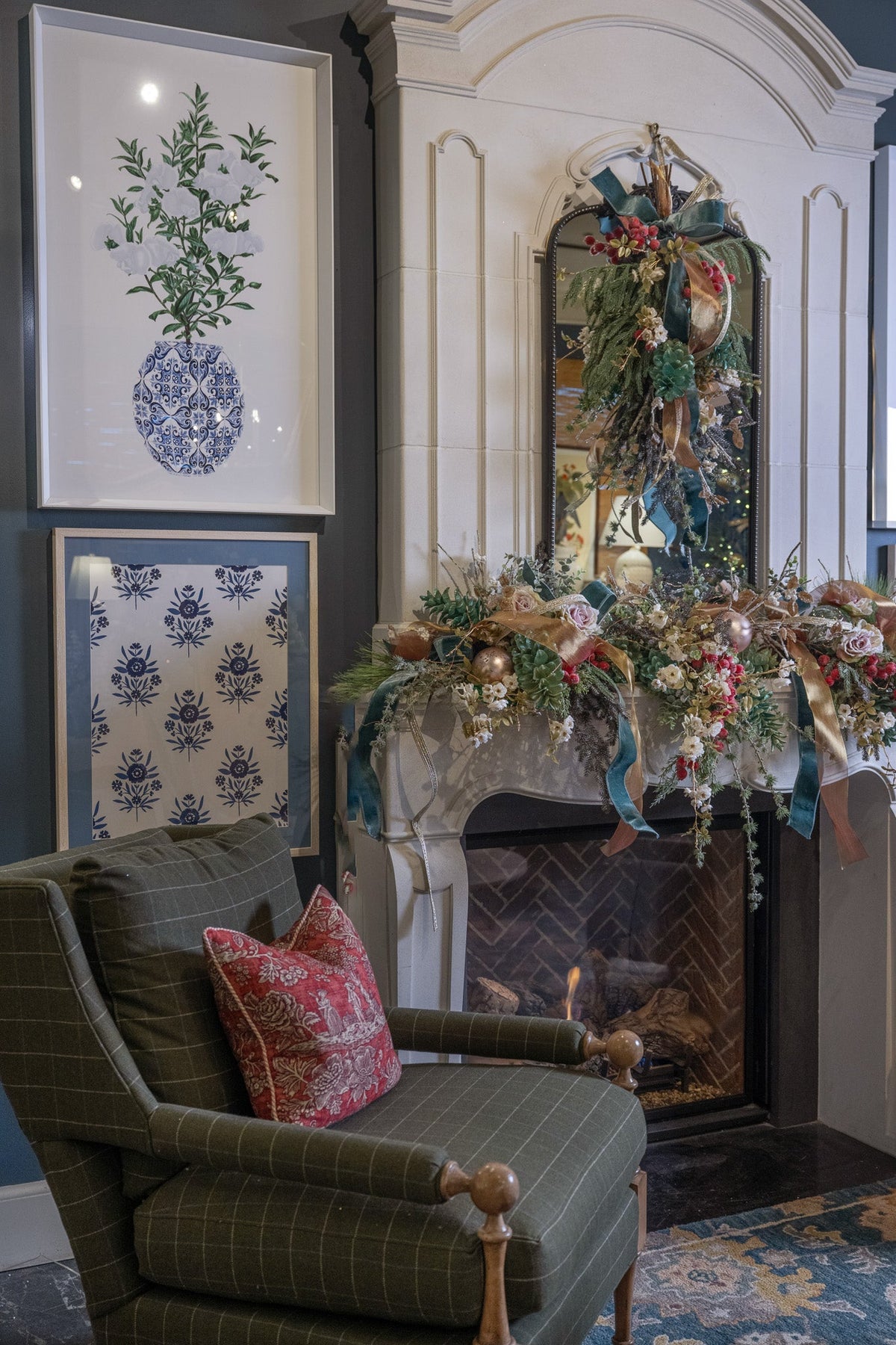 A Vintage Postcard-Inspired Christmas! – Nell Hill's