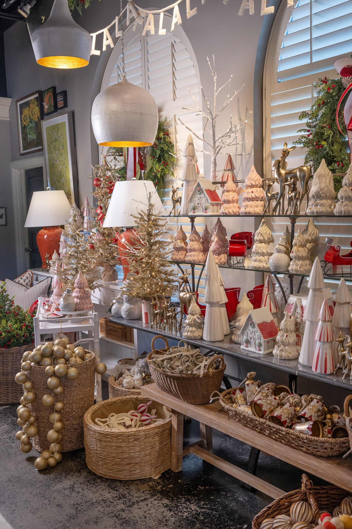 Holiday Pet Collection