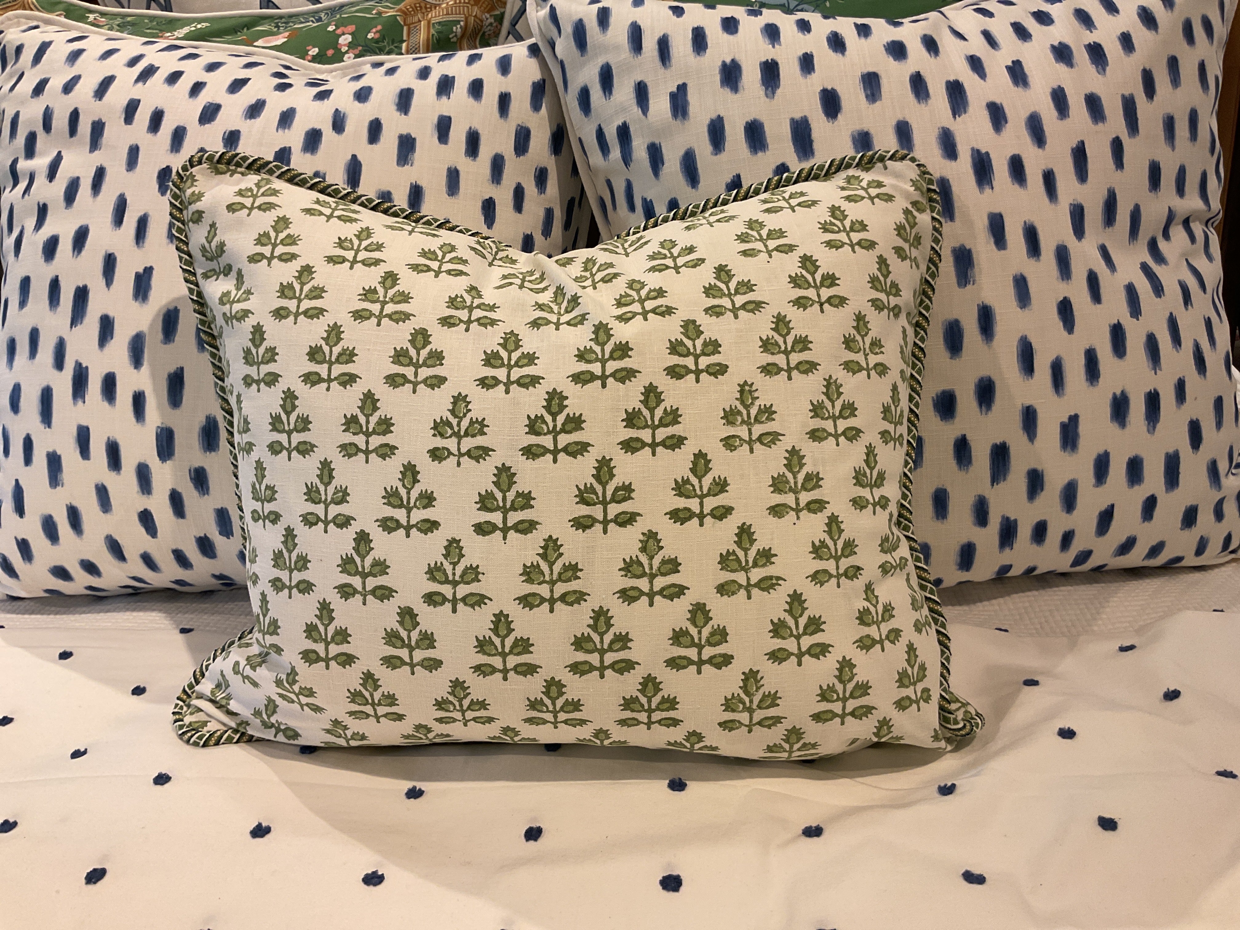 Artichoke Charm w/ Electric Park Cord