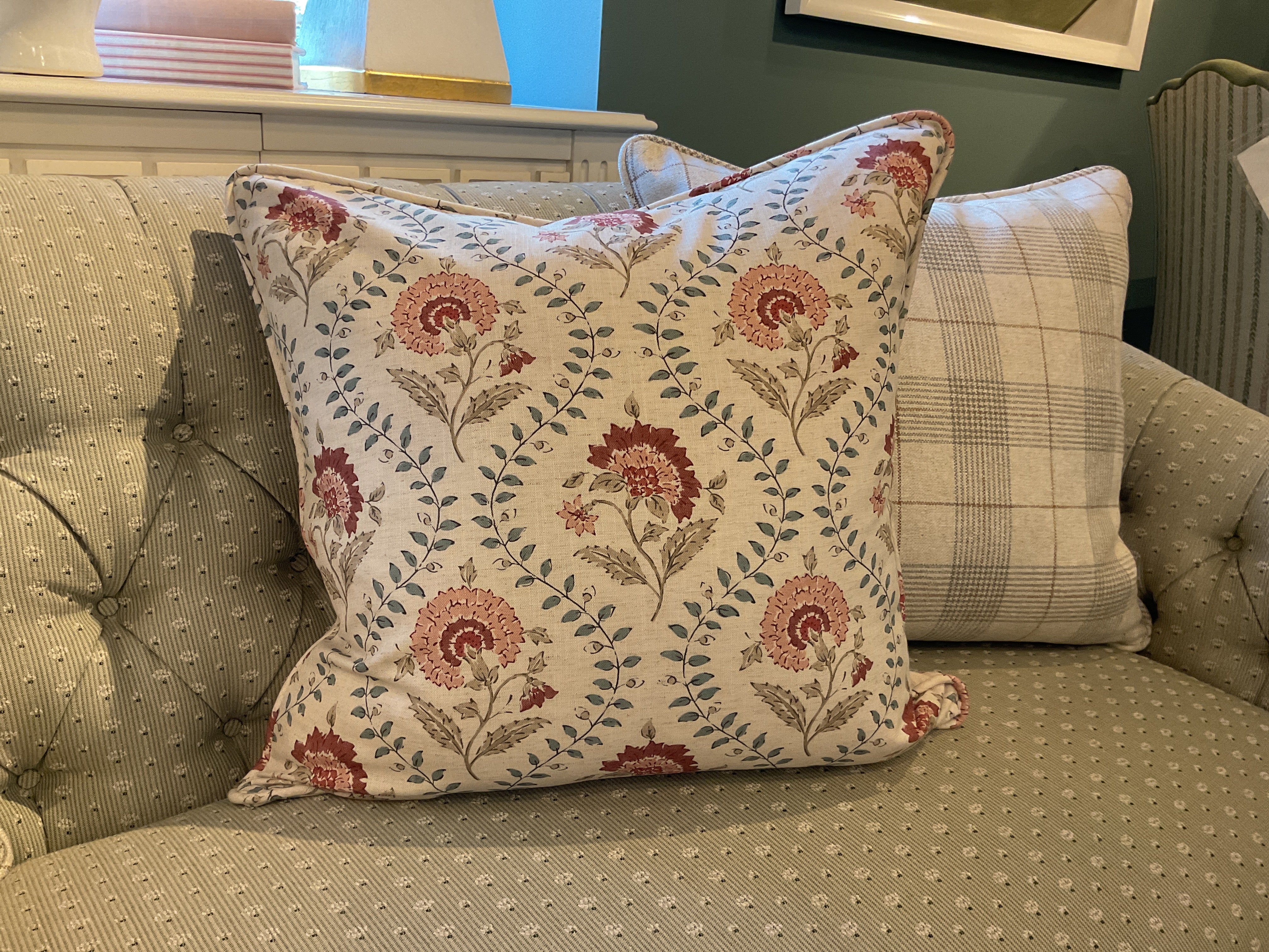 Heirloom Meadow w/ Self Cord Pillow Sham