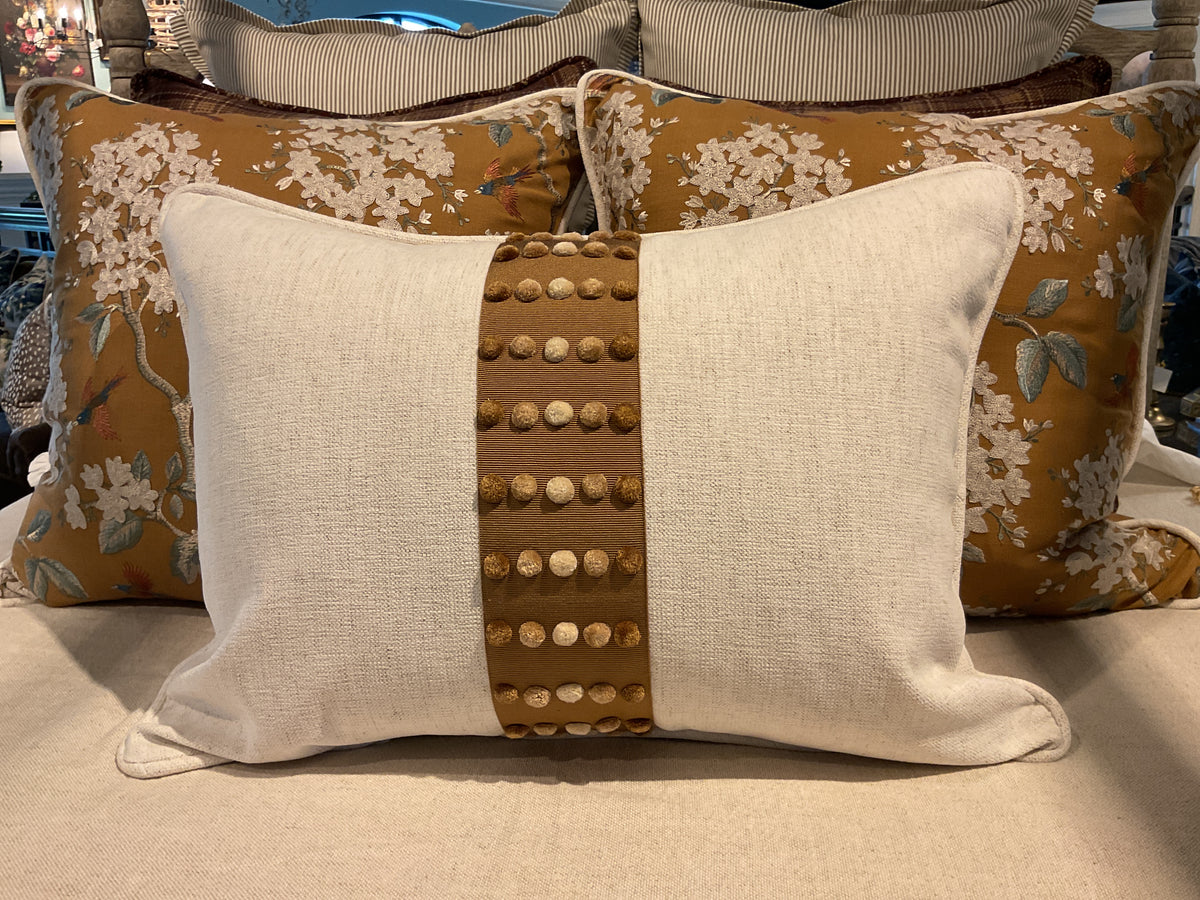 Nomad Snow w/ Dottie Tape Pillow Sham