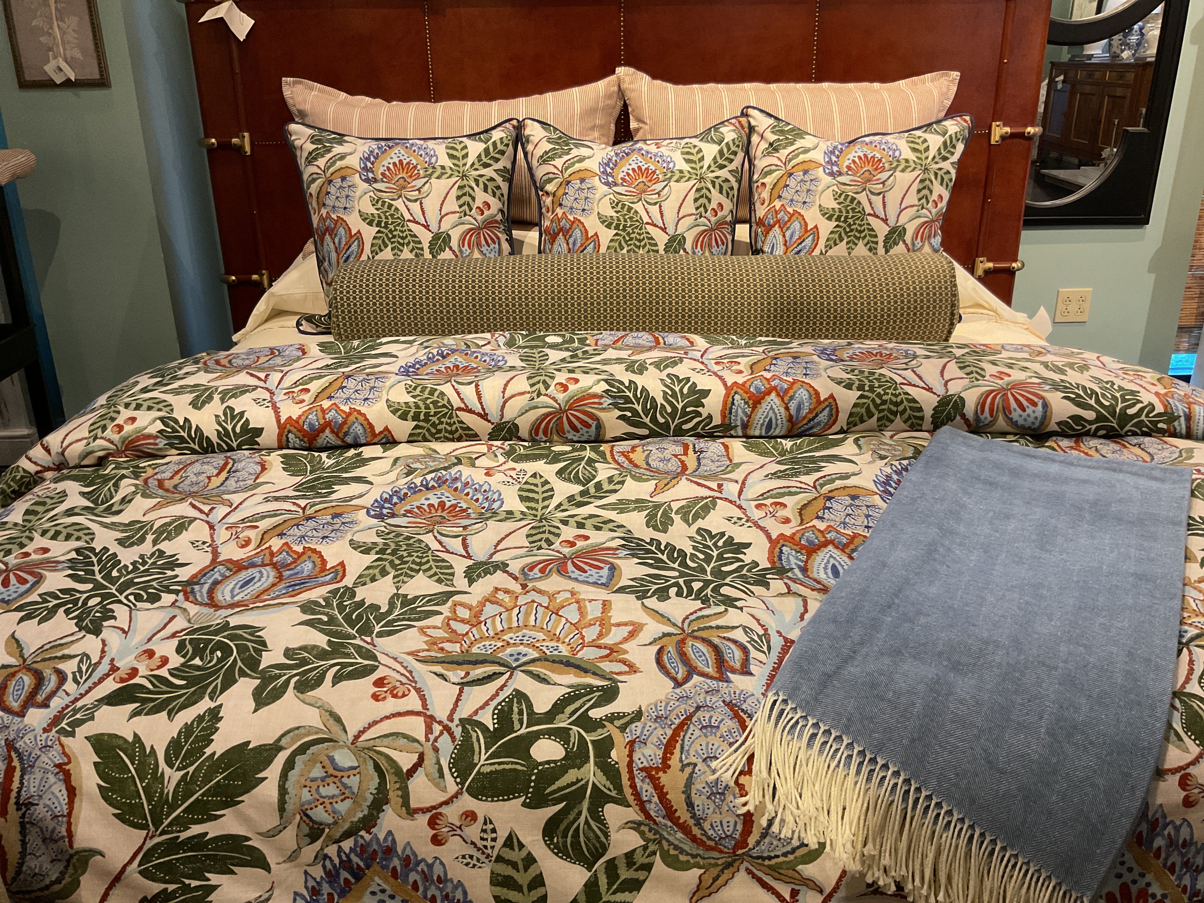 Autumn Veranda and Antique White Duvet
