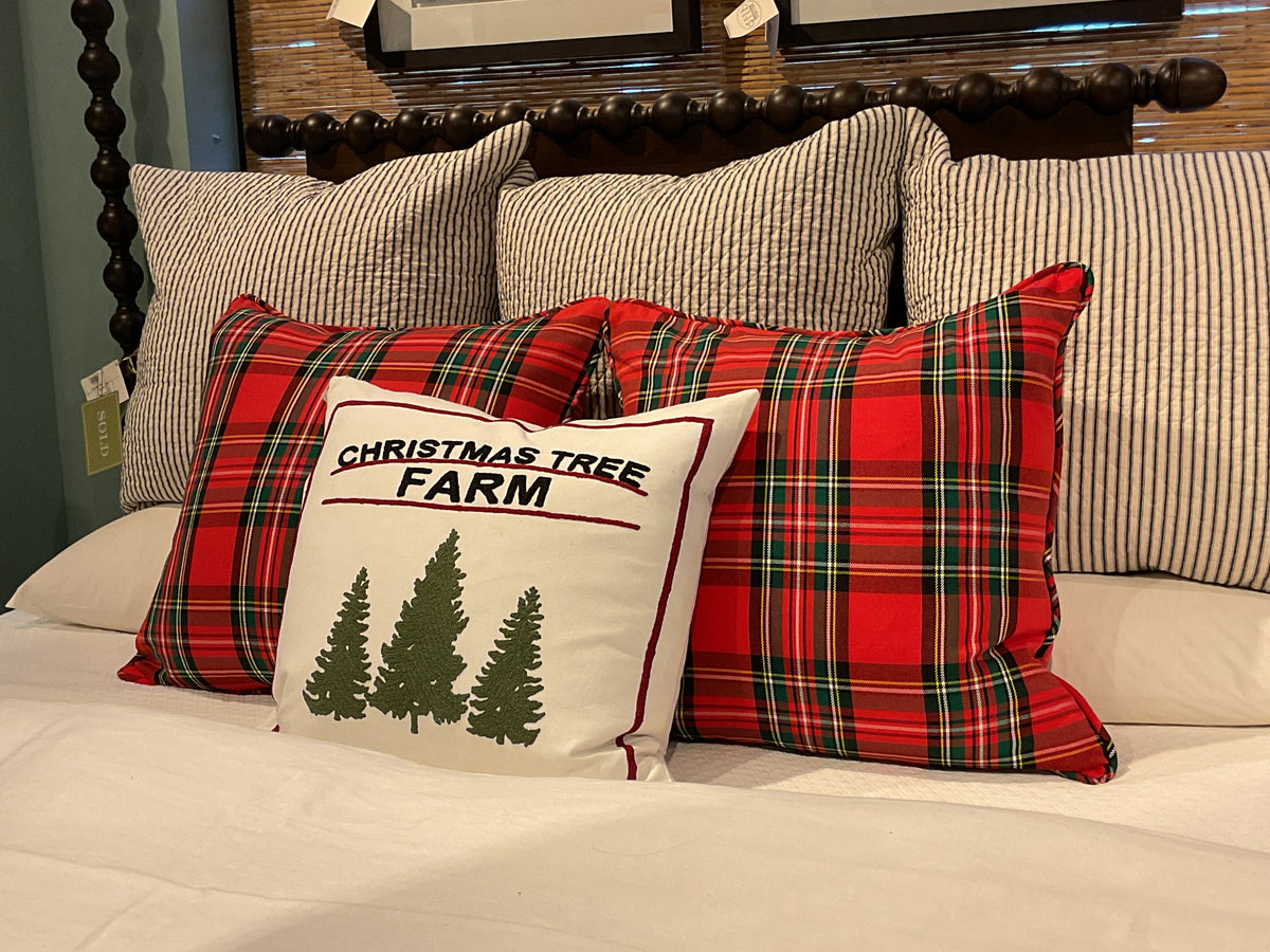 Ancient Stewart w/ Self Cord Pillow Sham