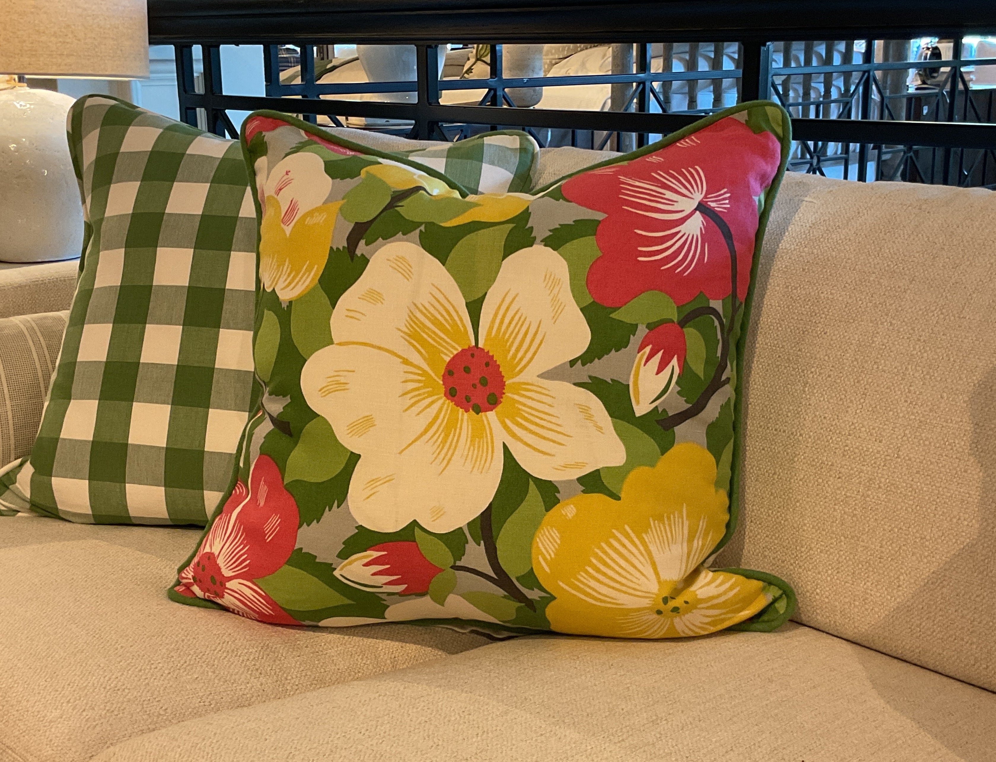 Magnolias Poppy (Front) w/ Green Cord