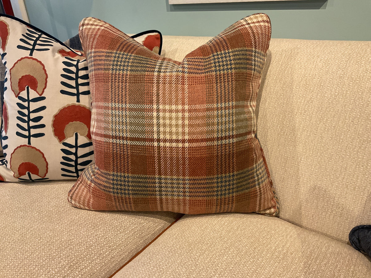 Braemar w/ Self Cord Pillow Sham