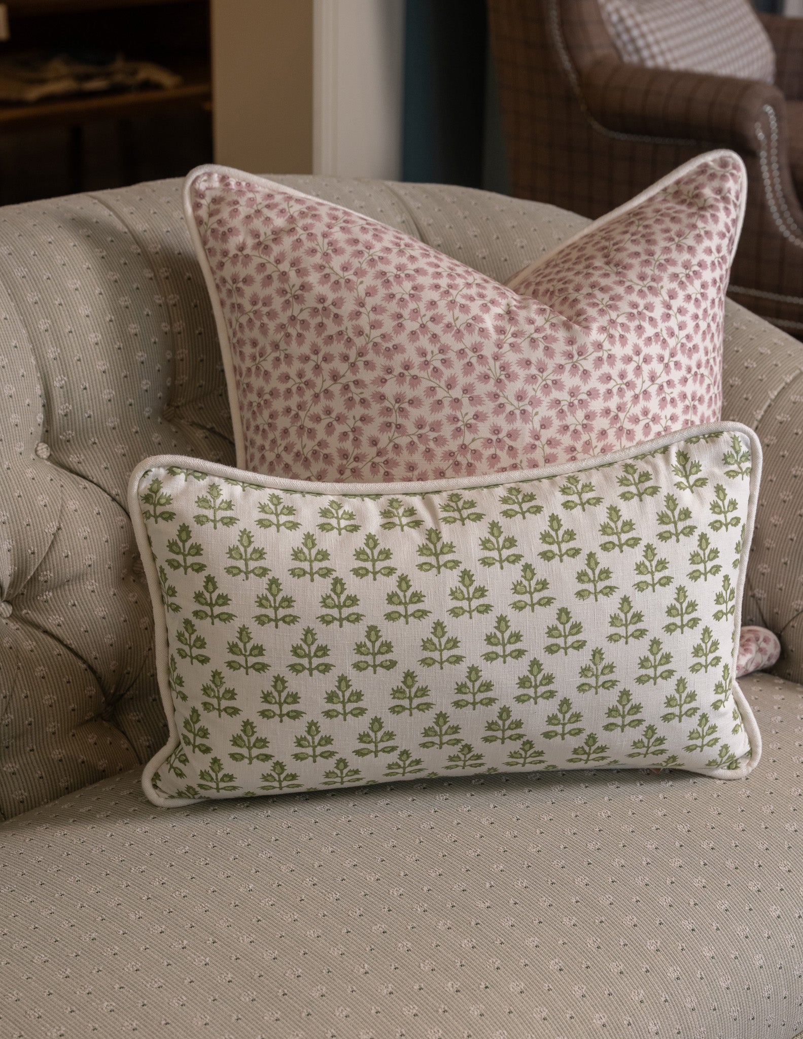 Artichoke Charm Sham w/ Pearl Cord Pillow Sham