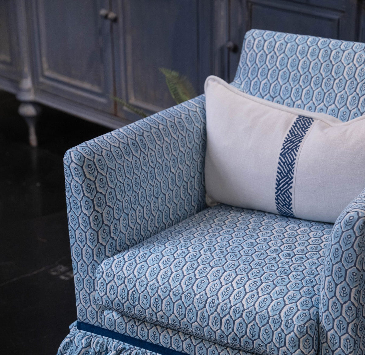 Mother of Pearl w/ Cobble Tape Pillow Sham