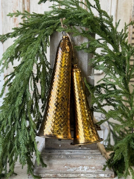 Harlow Bells