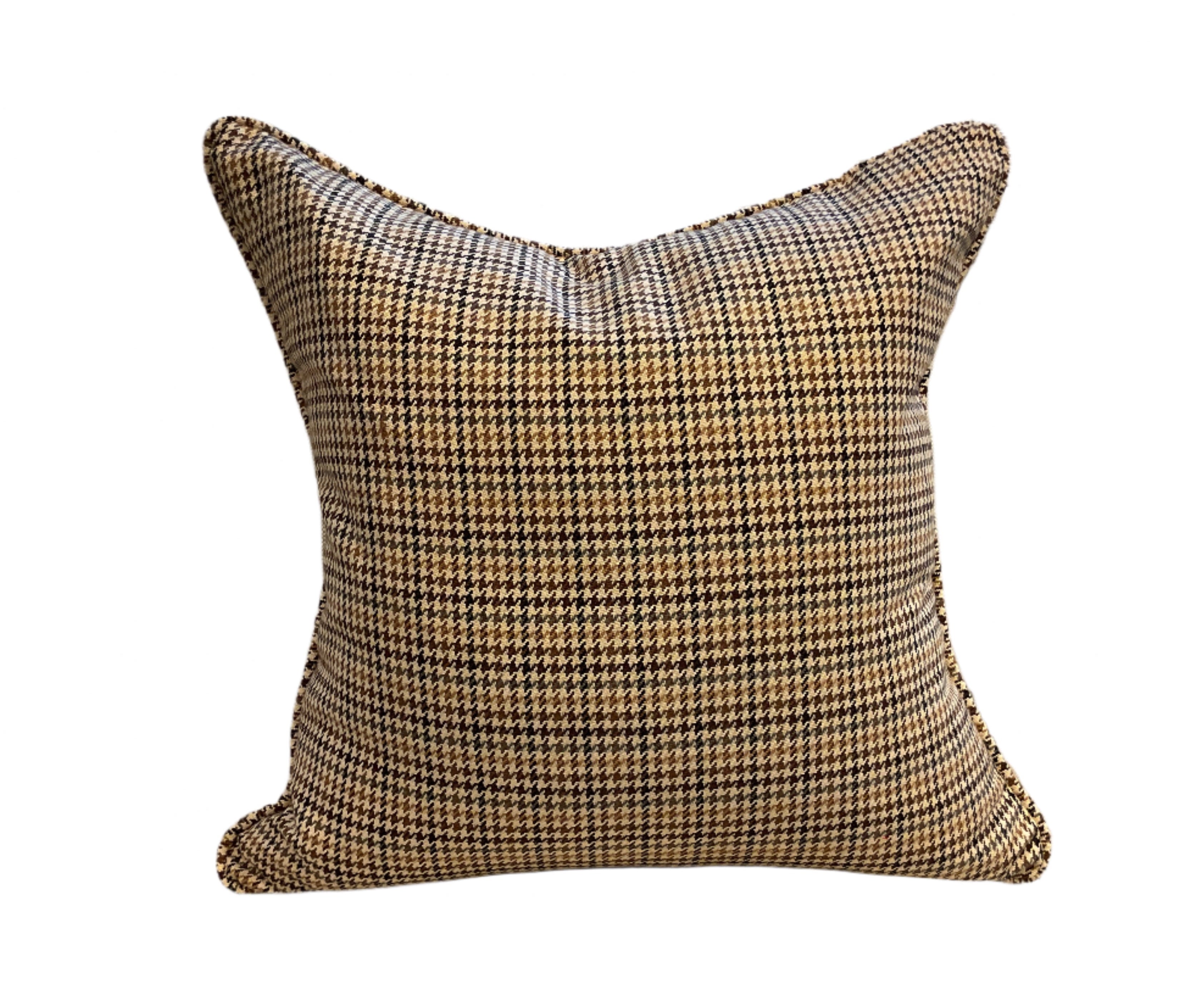 Bassett Sham w/ Self Cord