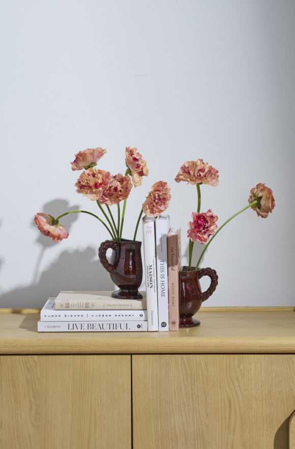 Split Vase Bookend - Set of 2 4"x 4.25"x 6"
