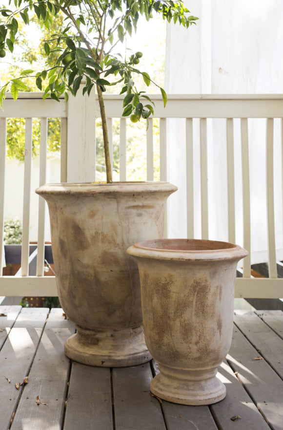 Toscano Urn 15.5"x 18"