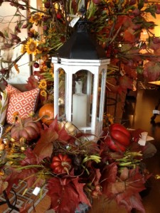 Lanterns Light Up Autumn - Nell Hill's