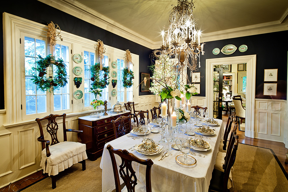 Design a Stunning Tablescape that Lasts All Winter Long - Nell Hill's