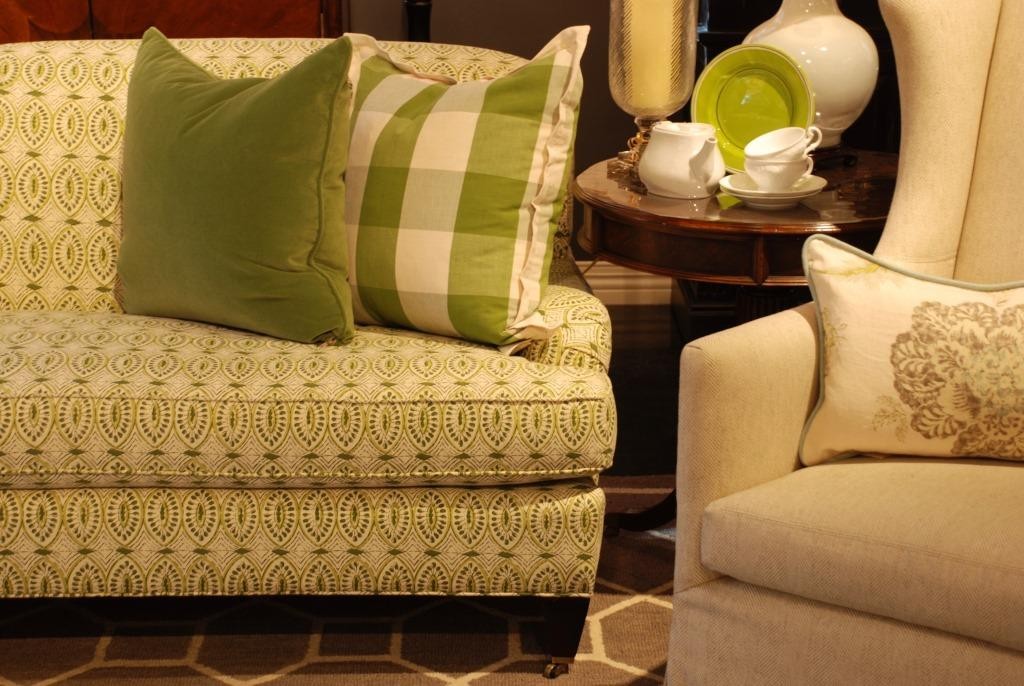 3-28 sofa