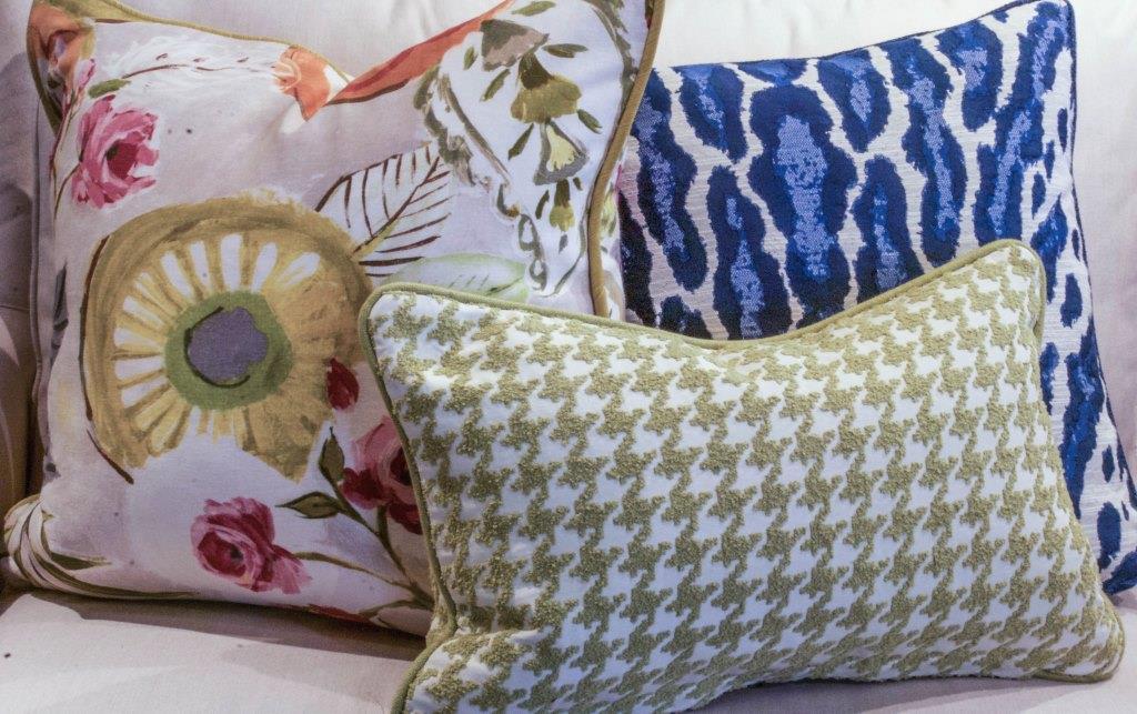 Pillows with All the Trimmings! - Nell Hill's
