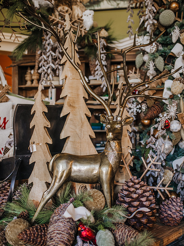 Christmas Decor: Woodland Wonderland - Nell Hill's