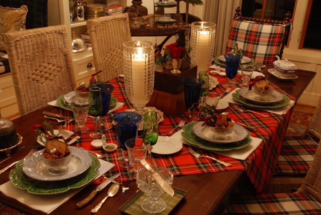 Christmas dining table 2
