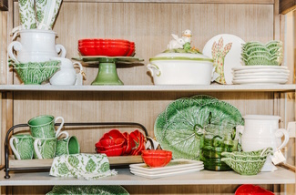cabbage ware display