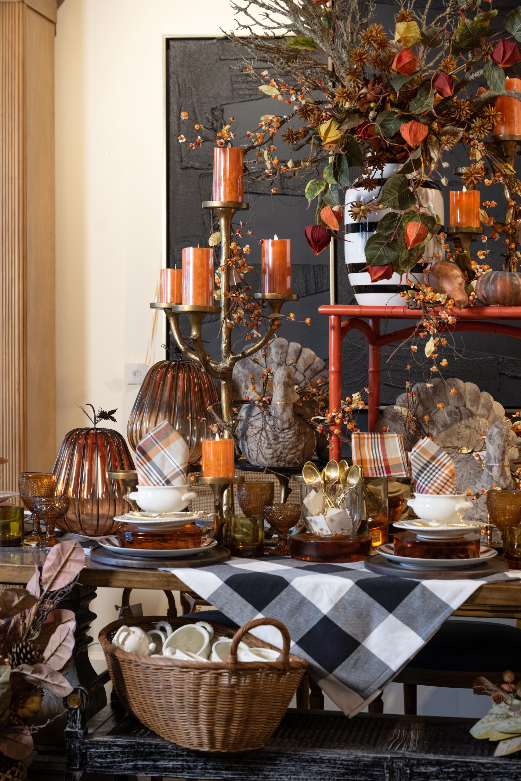 Autumn's Artistry: Designing Breathtaking Tablescapes for Fall ...