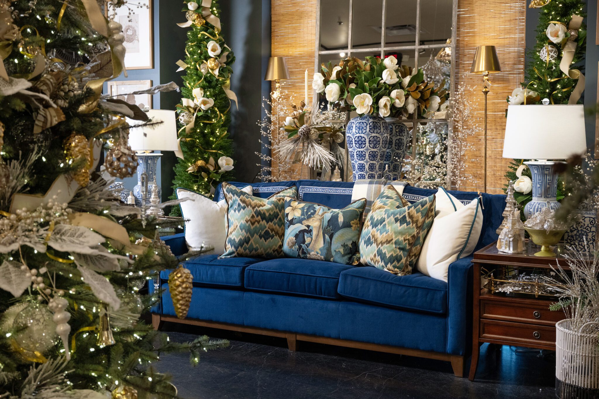 Unveiling Gilded Traditional: A Timeless Christmas Elegance - Nell Hill's