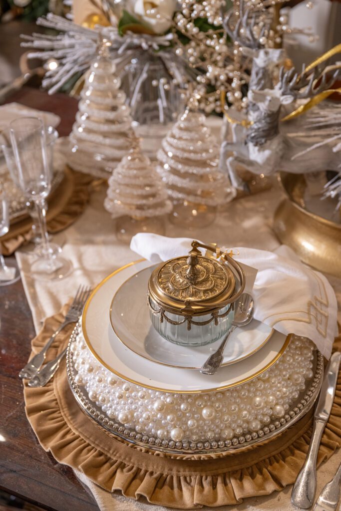 Unveiling Gilded Traditional: A Timeless Christmas Elegance - Nell Hill's