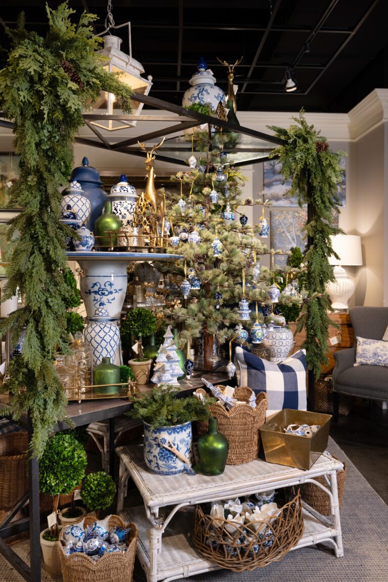 Blue & White & Boxwoods Christmas design